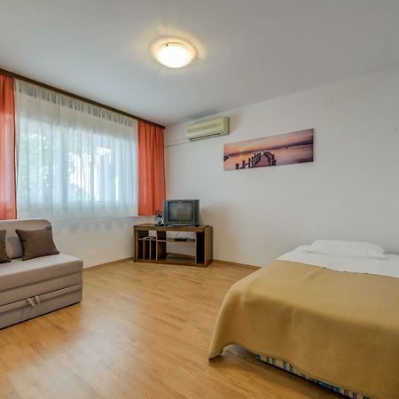 Apartment Luce Podstrana Exterior foto